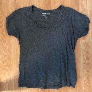 Everlane Ethically made Grey T-shirt